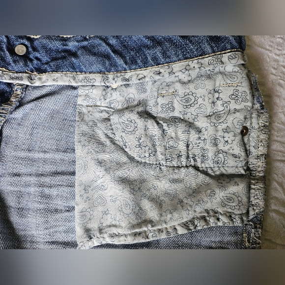 Womens Mudd Blue Jean Shorts Size 5 Pink Orange Paint Splatter - Picture 6 of 10